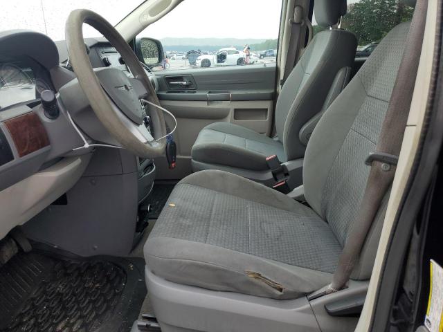 Photo 7 from auction – 2010 CHRYSLER TOWN & COU with VIN 2A4RR2D19AR428470