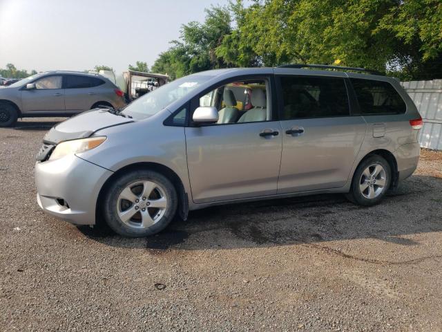 TOYOTA SIENNA 2011 with VIN 5TDZK3DC7BS020608 - Photo from auction