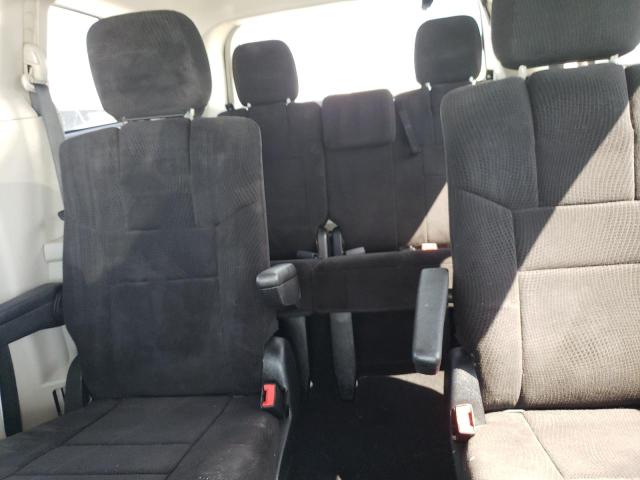 Photo 10 from auction – 2014 DODGE GRAND CARA with VIN 2C4RDGCG2ER120568