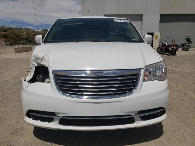 Photo 5 from auction – 2016 CHRYSLER TOWN & COU with VIN 2C4RC1BGXGR156058