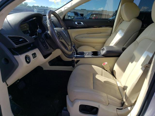 Photo 7 from auction – 2016 LINCOLN MKT with VIN 2LMHJ5AT9GBL02420