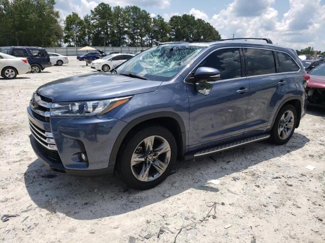 TOYOTA HIGHLANDER 2018 with VIN 5TDDZRFH9JS492258 - Photo from auction