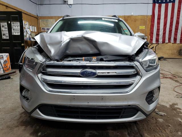 Photo 5 from auction – 2017 FORD ESCAPE SE with VIN 1FMCU0GD0HUC62868