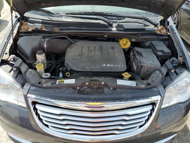 Photo 12 from auction – 2016 CHRYSLER TOWN & COU with VIN 2C4RC1BG8GR165650
