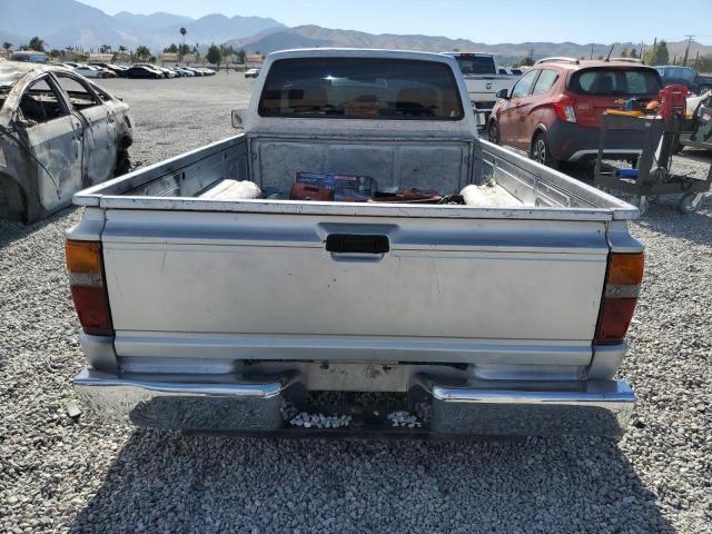 Photo 6 from auction – 1986 TOYOTA PICKUP 1/2 with VIN JT4RN55D4G0178117