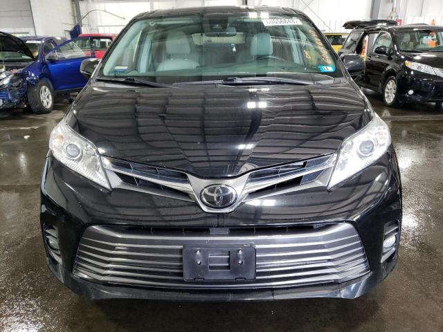 Photo 5 from auction – 2018 TOYOTA SIENNA XLE with VIN 5TDDZ3DC0JS198669