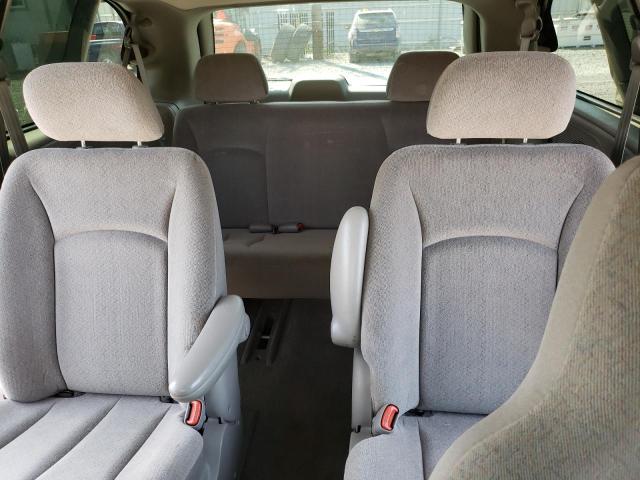 Photo 10 from auction – 2002 DODGE GRAND CARA with VIN 2B4GP44R22R658368