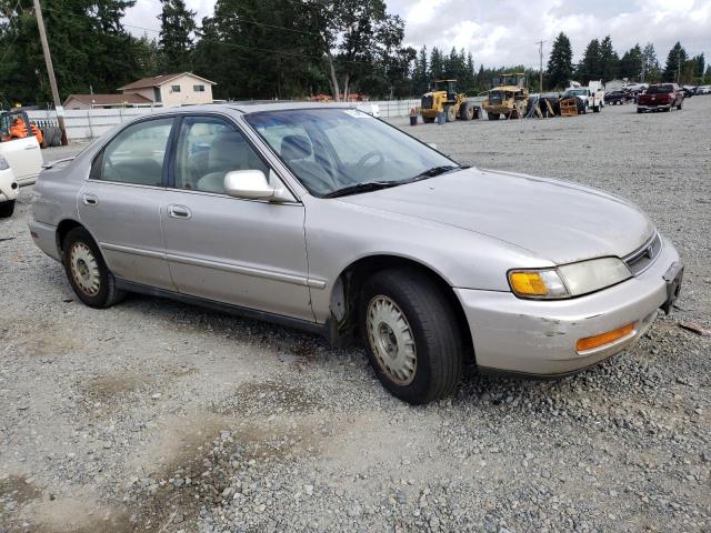 Photo 4 from auction – 1997 HONDA ACCORD SE with VIN 1HGCD5608VA136336