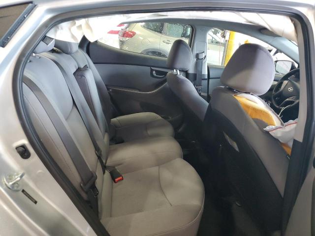 Photo 10 from auction – 2013 HYUNDAI ELANTRA GL with VIN 5NPDH4AE1DH369986