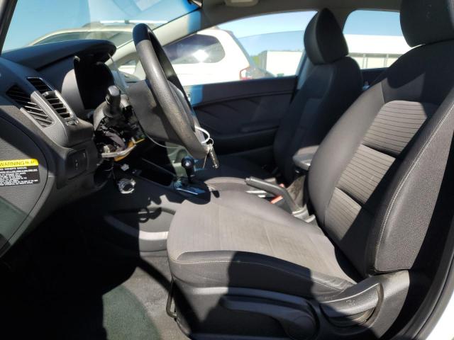 Photo 7 from auction – 2017 KIA FORTE LX with VIN 3KPFL4A77HE021242