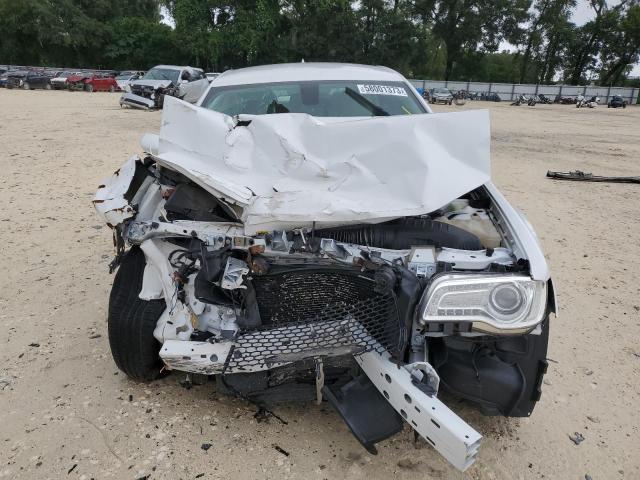 Photo 5 from auction – 2015 CHRYSLER 300 LIMITE with VIN 2C3CCAAG0FH780483
