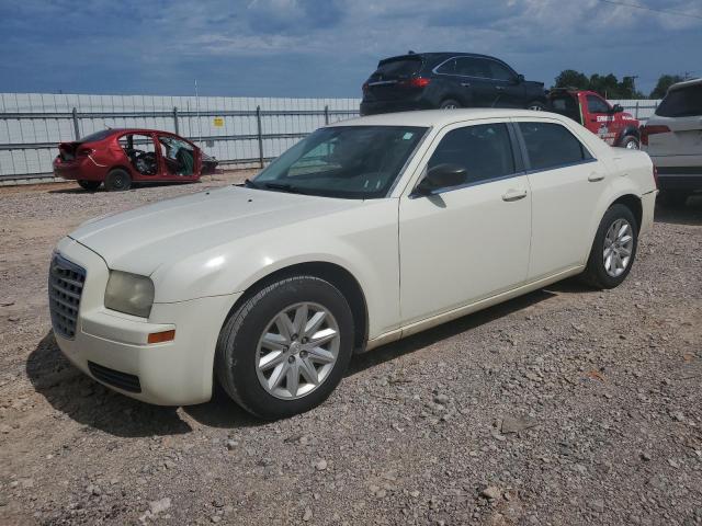 CHRYSLER 300 LX 2008 with VIN 2C3KA43R48H152396 - Photo from auction