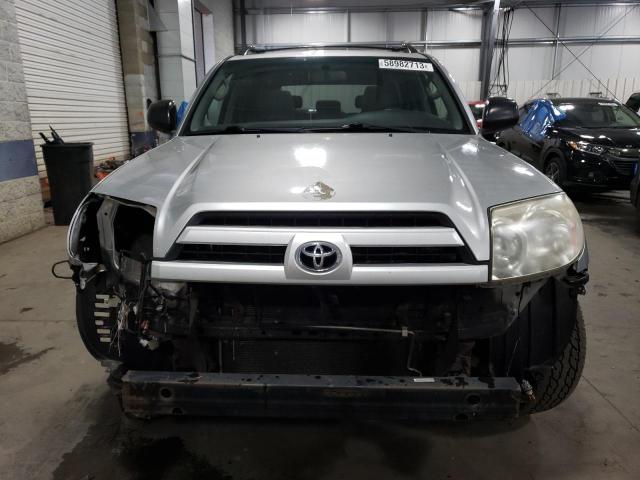 Photo 5 from auction – 2004 TOYOTA 4RUNNER SR with VIN JTEBU14R940052191