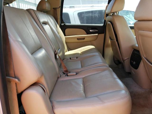 Photo 11 from auction – 2007 CHEVROLET SUBURBAN K with VIN 1GNFK16347J229398
