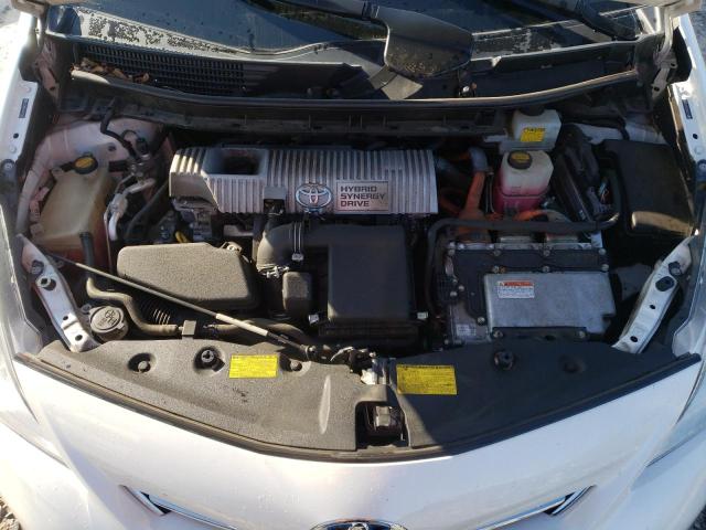 Photo 11 from auction – 2012 TOYOTA PRIUS V with VIN JTDZN3EU5C3040695