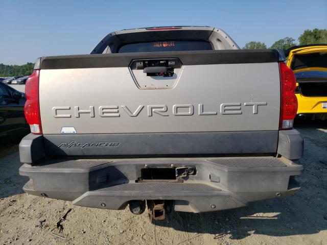 Photo 6 from auction – 2004 CHEVROLET AVALANCHE with VIN 3GNEK12T24G196223