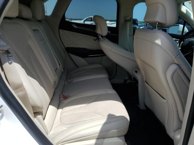 Photo 10 from auction – 2019 LINCOLN MKC RESERV with VIN 5LMCJ3C99KUL47336