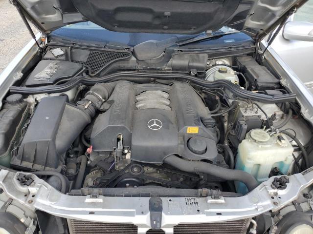 Photo 11 from auction – 2001 MERCEDES-BENZ E 320 with VIN WDBJF65J71B172988