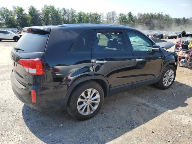 Photo 3 from auction – 2015 KIA SORENTO EX with VIN 5XYKUDA70FG630779