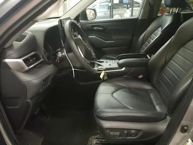 Photo 7 from auction – 2022 TOYOTA HIGHLANDER with VIN 5TDGZRAH4NS104833