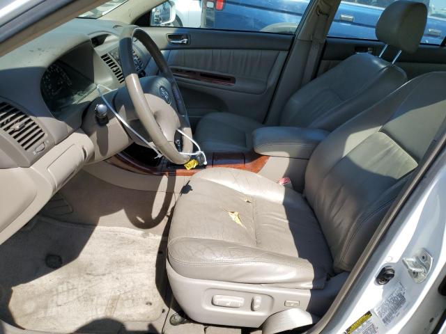 Photo 7 from auction – 2004 TOYOTA CAMRY LE with VIN 4T1BF32K44U069890