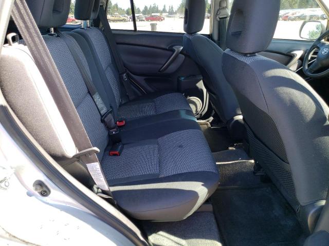 Photo 11 from auction – 2004 TOYOTA RAV4 with VIN JTEGD20V840043688