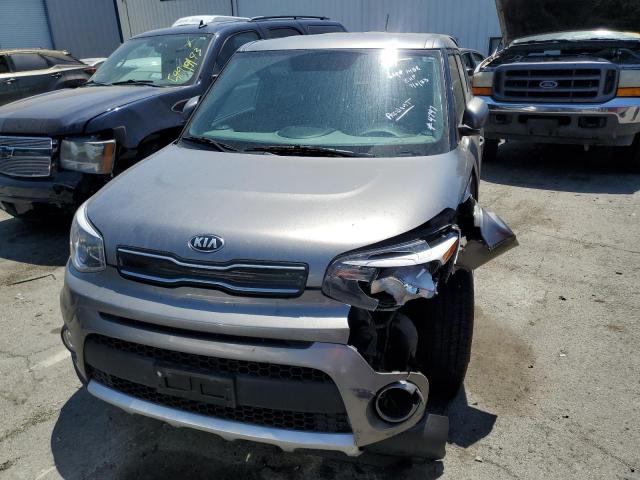 Photo 5 from auction – 2017 KIA SOUL + with VIN KNDJP3A5XH7410576