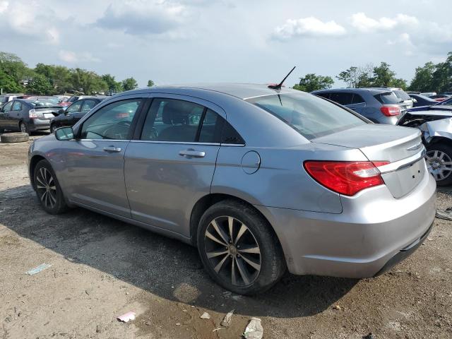 Photo 2 from auction – 2013 CHRYSLER 200 TOURIN with VIN 1C3CCBBB7DN683519