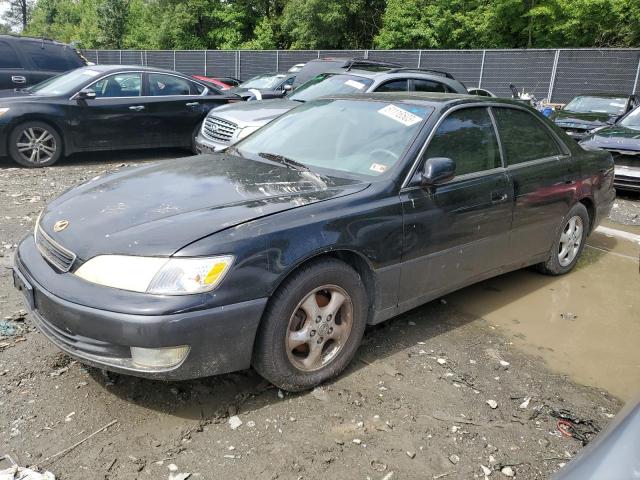LEXUS ES 300 1999 with VIN JT8BF28G2X0185505 - Photo from auction