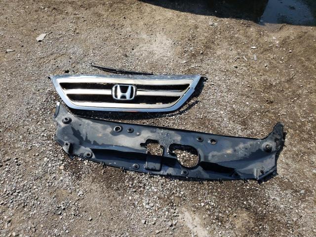 Photo 13 from auction – 2005 HONDA ODYSSEY EX with VIN 5FNRL38445B502770
