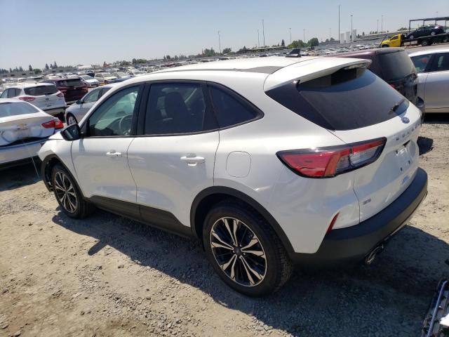 Photo 2 from auction – 2022 FORD ESCAPE SE with VIN 1FMCU0G66NUB95805