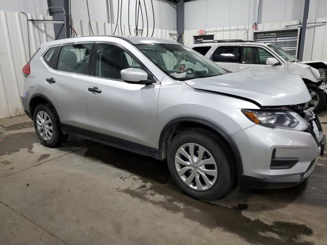 Photo 4 from auction – 2017 NISSAN ROGUE S with VIN KNMAT2MVXHP549396