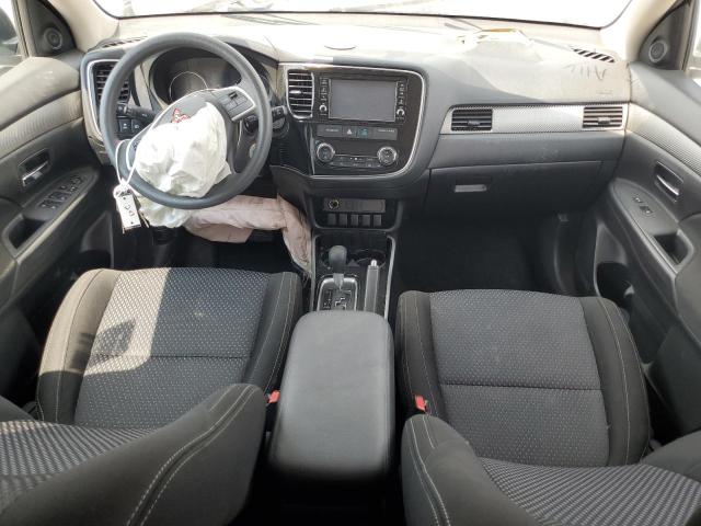Photo 8 from auction – 2018 MITSUBISHI OUTLANDER with VIN JA4AZ3A33JZ054128