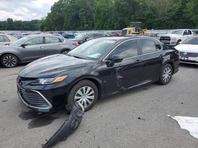 TOYOTA CAMRY LE 2022 with VIN 4T1C31AK2NU043146 - Photo from auction