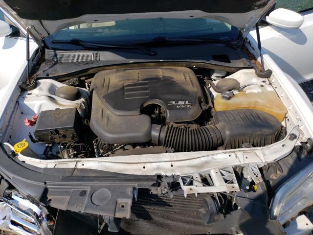 Photo 11 from auction – 2013 CHRYSLER 300 with VIN 2C3CCAAG4DH593910