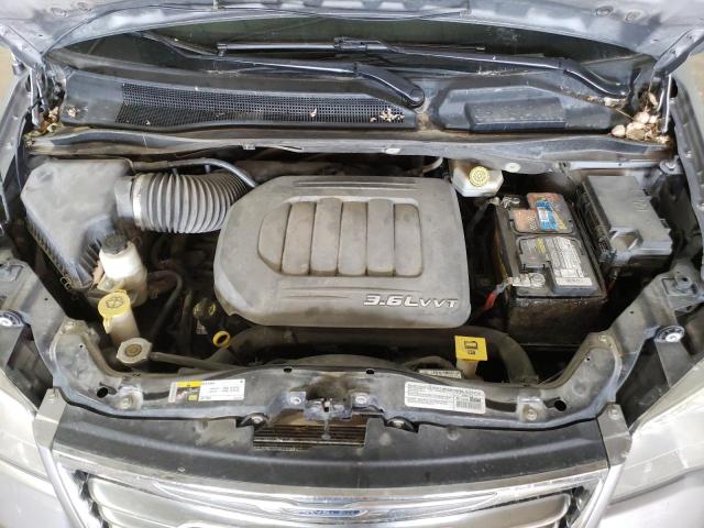 Photo 12 from auction – 2014 CHRYSLER TOWN & COU with VIN 2C4RC1CG6ER171104