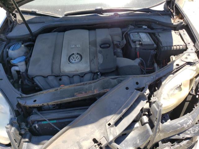 Photo 11 from auction – 2007 VOLKSWAGEN RABBIT with VIN WVWDS71K37W200902