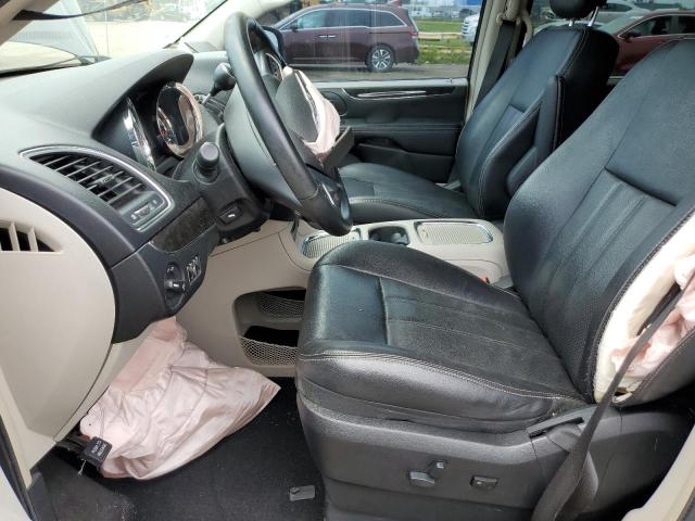 Photo 7 from auction – 2013 CHRYSLER TOWN & COU with VIN 2C4RC1CG0DR509210