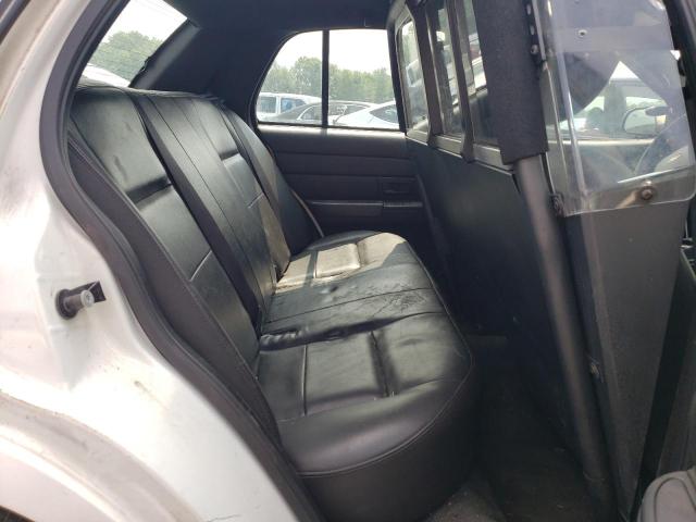 Photo 10 from auction – 2011 FORD CROWN VICT with VIN 2FABP7BV9BX167344