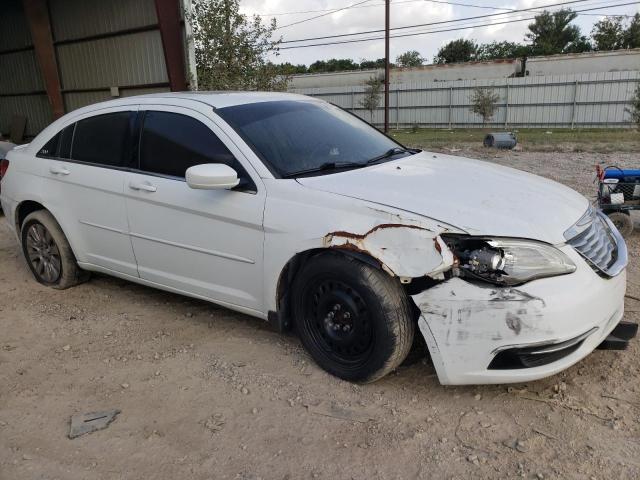 Photo 4 from auction – 2013 CHRYSLER 200 TOURIN with VIN 1C3CCBBG7DN636034