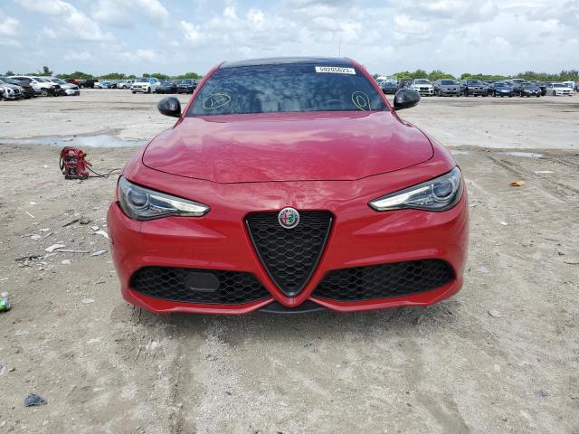 Photo 5 from auction – 2020 ALFA ROMEO GIULIA with VIN ZARFAMAN2L7630368