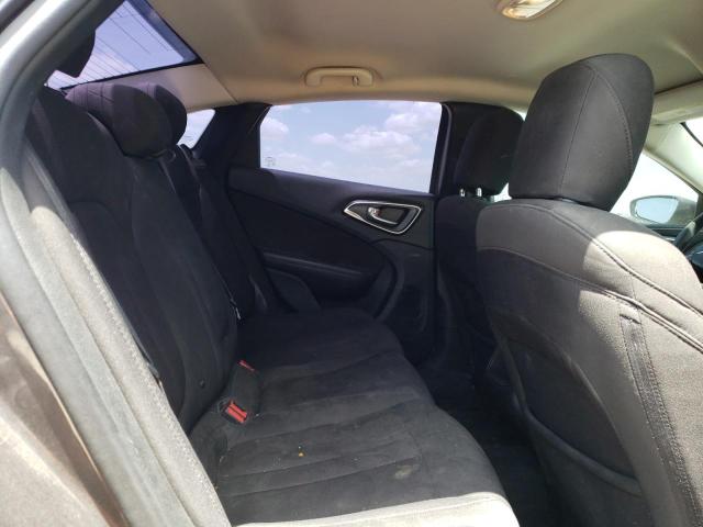 Снимка 10 от търг – 2015 CHRYSLER 200 LX с VIN 1C3CCCFB8FN682253