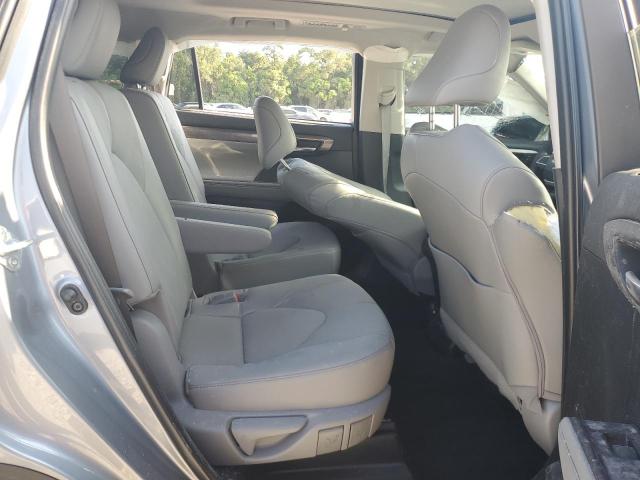 Photo 11 from auction – 2022 TOYOTA HIGHLANDER with VIN 5TDFZRAH7NS125896
