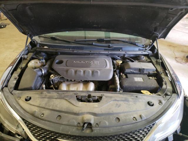 Photo 11 from auction – 2015 CHRYSLER 200 C with VIN 1C3CCCCB2FN574523