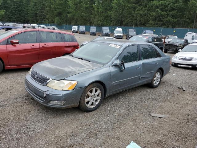 TOYOTA AVALON XL 2000 with VIN 4T1BF28B1YU045327 - Photo from auction