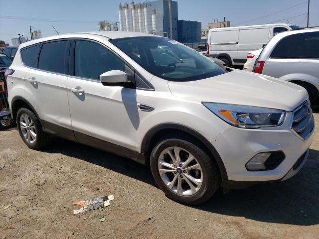 Photo 4 from auction – 2017 FORD ESCAPE SE with VIN 1FMCU0GD0HUD51565
