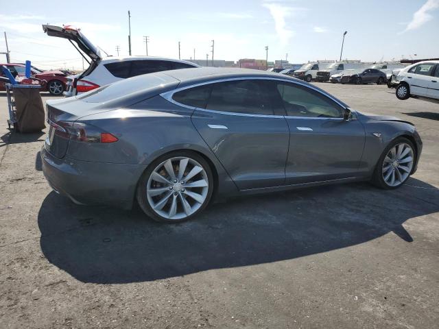 Photo 3 from auction – 2013 TESLA MODEL S with VIN 5YJSA1CP8DFP11280