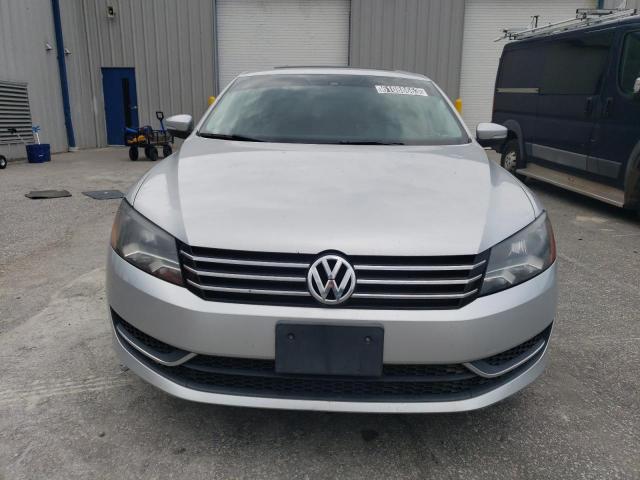 Photo 5 from auction – 2014 VOLKSWAGEN PASSAT SE with VIN 1VWBT7A37EC047790