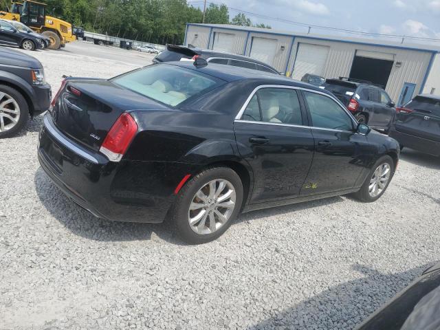 Photo 3 from auction – 2016 CHRYSLER 300 LIMITE with VIN 2C3CCARG1GH164412