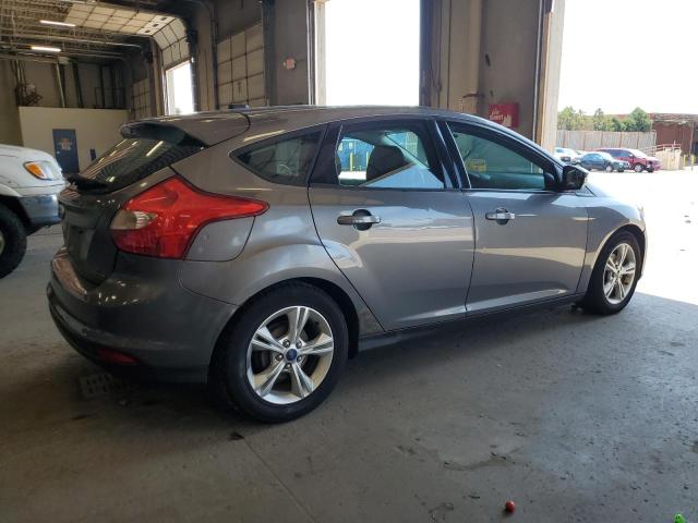 Zdjęcie 3 z aukcji – 2014 FORD FOCUS SE z VIN 1FADP3K27EL281612